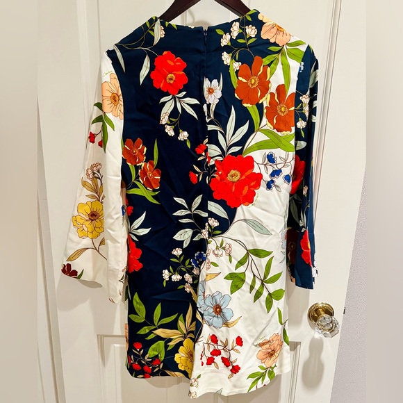 Cara Cara Riley Dress - Picture 7 of 7